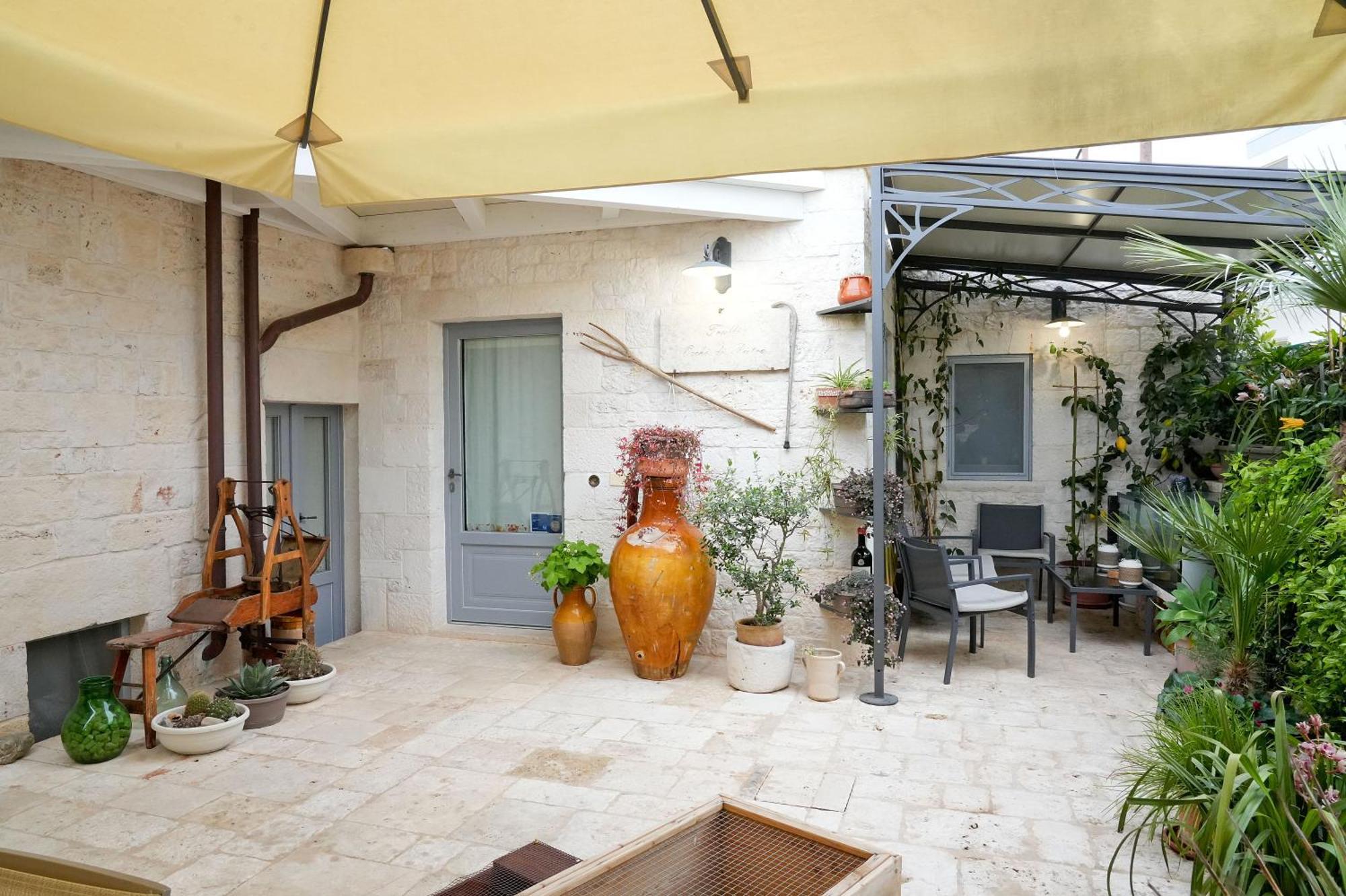 Апартаменти Trulli Occhi Di Pietra Альберобелло Екстер'єр фото